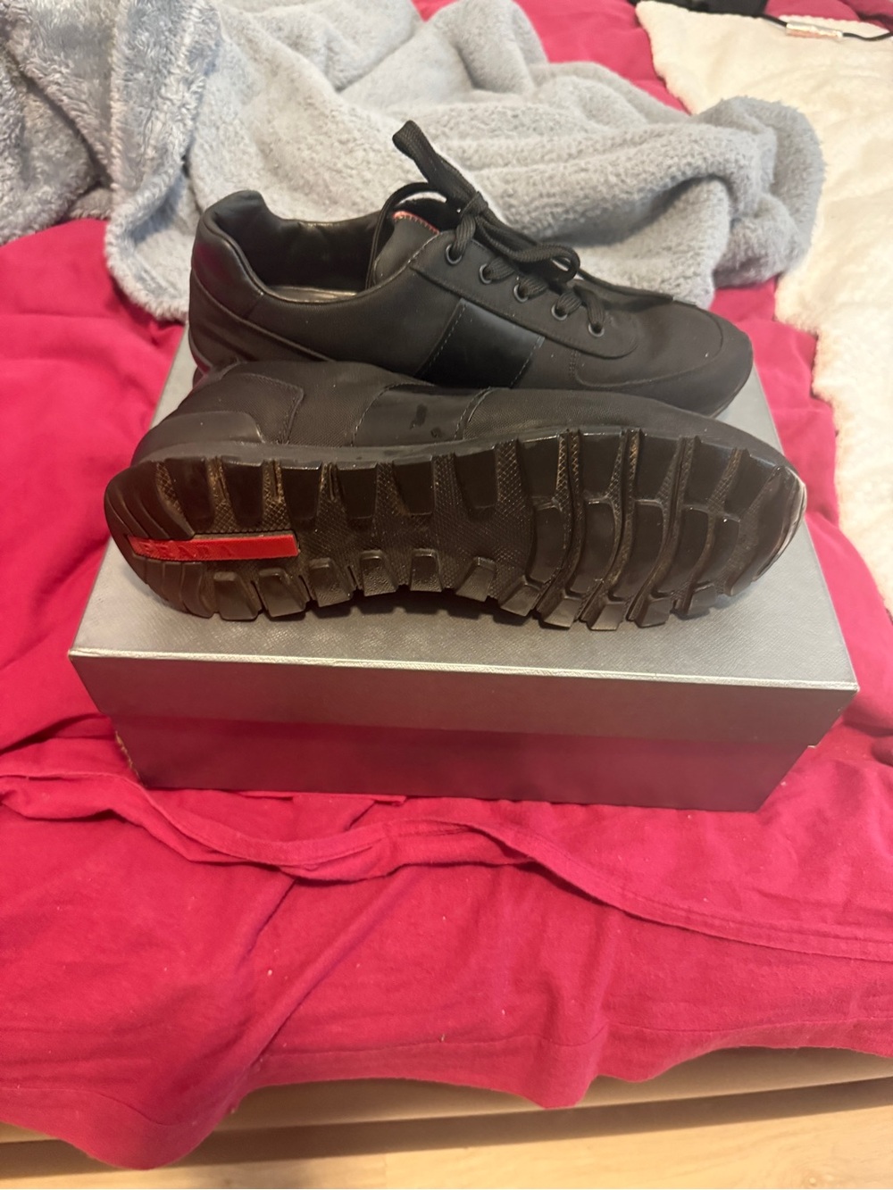 Prada Black Lace-Up Low-Top Sneakers with Red Accent - Picture 4 of 6